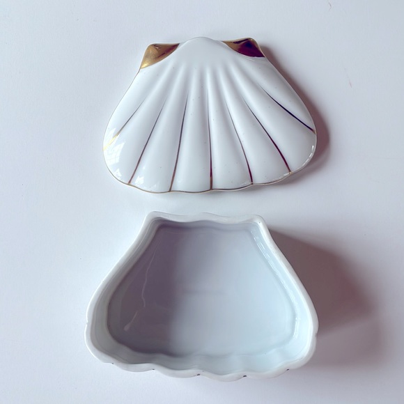 VTG 1970’s Ceramic Shell Box & Trinket Dishes - Picture 5 of 9